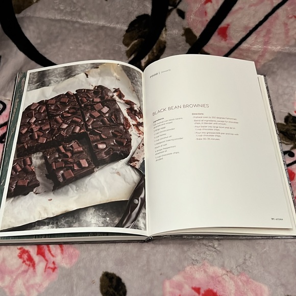 🖤🩶PRICE DROP🩶🖤NWOT Exclusive💜DoTERRA BLOG BOOK 2015💜Hard 2 find,won’t last - Picture 7 of 7